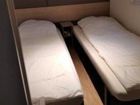 MOBILHOME 6 personnes - Particulier - Mme Cornette