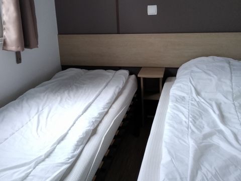 MOBILHOME 6 personnes - Particulier - Mme Cornette