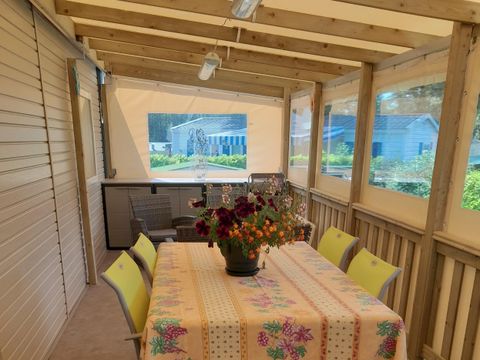 MOBILHOME 4 personnes - Particulier sur le camping 380