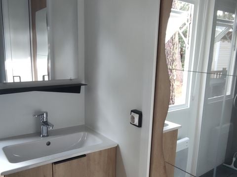 MOBILHOME 4 personnes - Mobil-home BA 690 - 32 m2 - 2 ch - 4 pers 4 pers