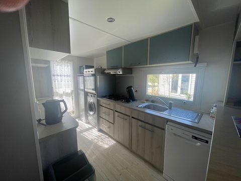 MOBILHOME 8 personnes - Mobilhome famille 4 chambres/2WC/2SDB (Immobilhome)/climatisation/LV/Terrasse intégrale