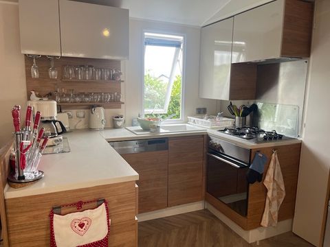 MOBILHOME 6 personnes - Mobilhome  IMMOBILHOME)3 chambres clim/LL/LV et vue exceptionnelle sur la baie de Bonne Anse