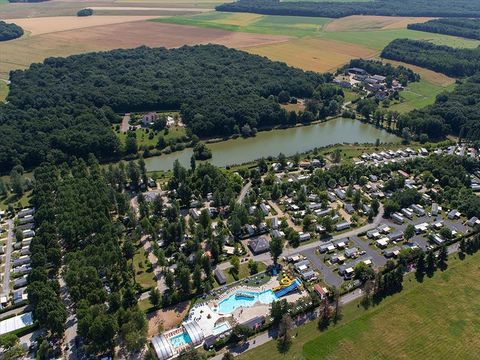 Tour Opérateur et particuliers sur camping Domaine de Dugny - Funpass non inclus - Camping Loir-et-Cher - Image N°6