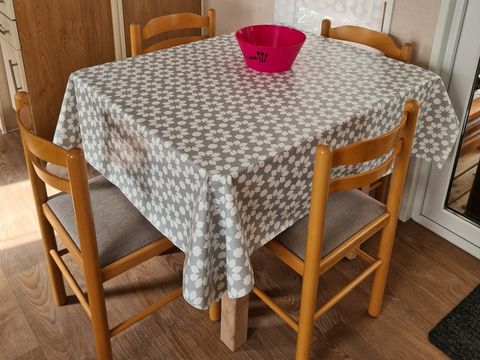 MOBILHOME 8 personnes - 3 Chambres