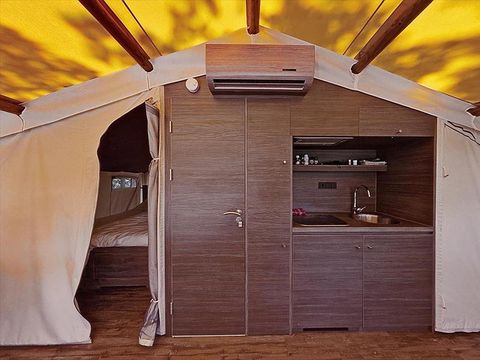 Tente en toile et en bois 5 personnes - Safari (haute saison vendredi)