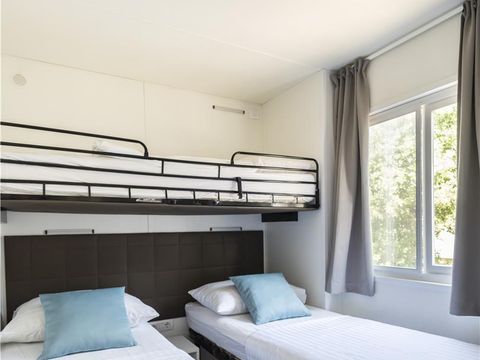 MOBILHOME 6 personnes - Superior Two-Bedroom Camping Home 4+2