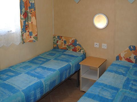 MOBILHOME 6 personnes - MH2 avec convertible 27 m²