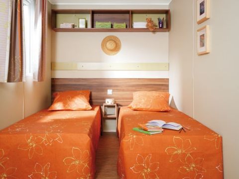 MOBILHOME 6 personnes - Mobilhome RIVIERA 35m² CLIMATISÉ + terrasse semi-couverte 15m²