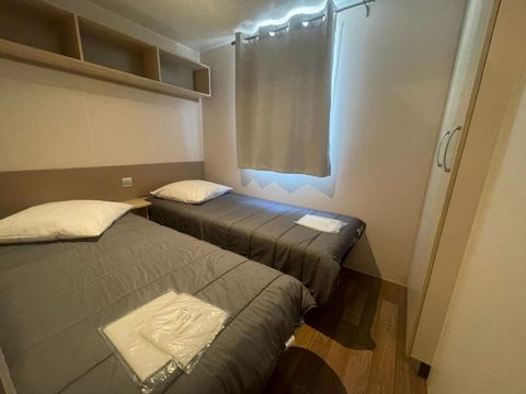 Mobilhome 4/6 personnes - CONFORT - 2 chambres - TV-CLIM