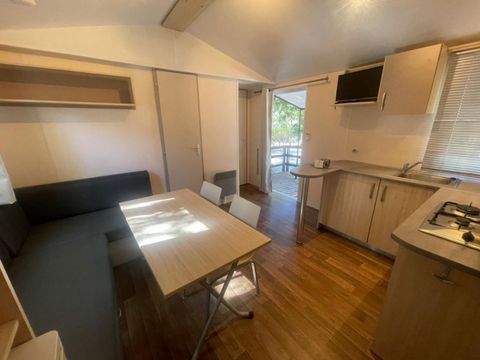 Mobilhome 4/6 personnes - CONFORT - 2 chambres - TV-CLIM