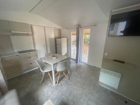 Mobilhome 6 personnes - CONFORT - 3 chambres - TV-CLIM