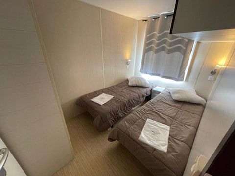 Mobilhome 4/6 personnes - PRIVILEGE - 2 chambres - 2 salles de bain TV-CLIM