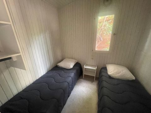 CHALET 4 personnes - CLASSIQUE 2CH 4 PERS sans climatisation et sans télévision 