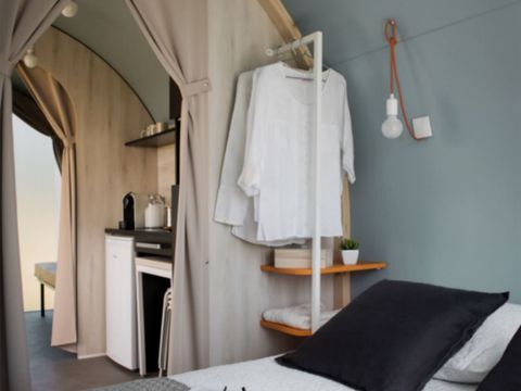 Tente en toile et en bois 4 personnes - COCO SWEET 2CH 4 PERS (sans climatisation, sans télévision, sans sanitaire)