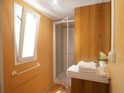 MOBILHOME 4 personnes - Argentella 31 m², climatisé, 2 chambres