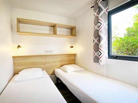 MOBILHOME 4 personnes - Santa-Giulia 32 m², climatisé, 2 chambres