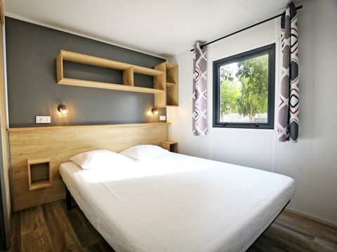 MOBILHOME 4 personnes - Santa-Giulia 32 m², climatisé, 2 chambres