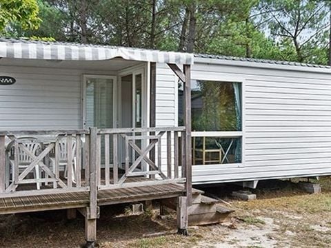 Mobilhome 6 personnes - Comfort | 3 Ch. | 6 Pers. | Terrasse Simple | 1 SDB | Clim.