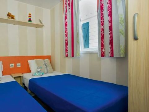 Mobilhome 6 personnes - Comfort | 3 Ch. | 6 Pers. | Terrasse Simple | 1 SDB | Clim.