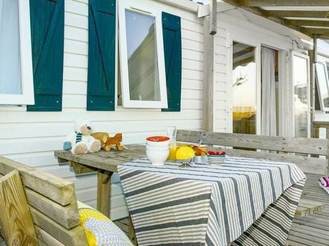 Mobilhome 6 personnes - Comfort | 3 Ch. | 6 Pers. | Terrasse Simple | 1 SDB | Clim.