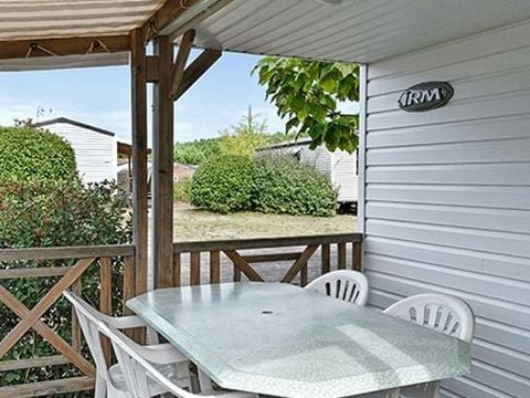 Mobilhome 6 personnes - Comfort | 3 Ch. | 6 Pers. | Terrasse Simple | 1 SDB | Clim.