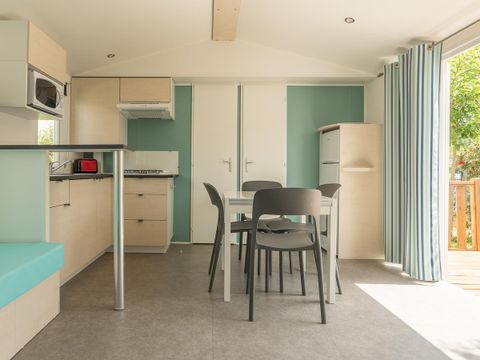 MOBILHOME 8 personnes - Cottage Famille 4 chambres + Clim