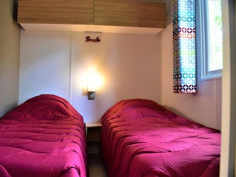 MOBILHOME 6 personnes - GRAND CHARME CLIM / TV / PLANCHA GAZ