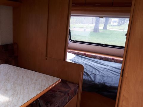 CARAVANE 4 personnes - Gruau