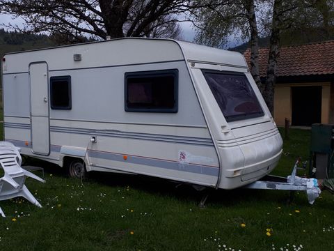 CARAVANE 4 personnes - Gruau