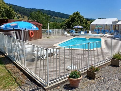 Camping La Cigale de l'Allier - Camping Lozere