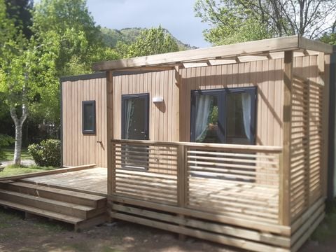 Mobilhome 4 personnes - Home Flower Premium 29 m² - 2 chambres + TV + LV +Terrasse + Clim