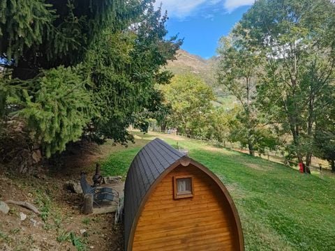 HÉBERGEMENT INSOLITE 2 personnes - Cabane Iris