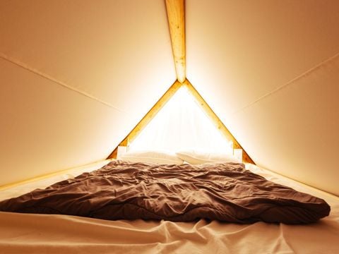 Tente en toile et en bois 4 personnes - LODGE TRAPPEUR 4 pers