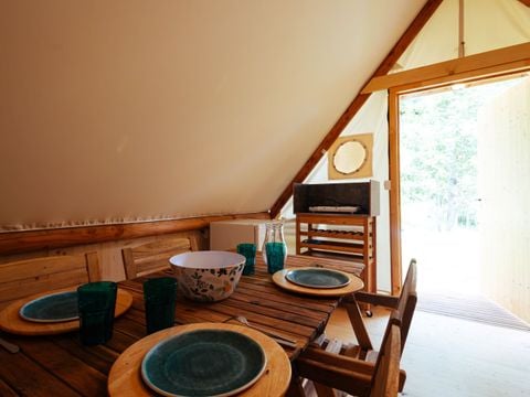 Tente en toile et en bois 4 personnes - LODGE TRAPPEUR 4 pers