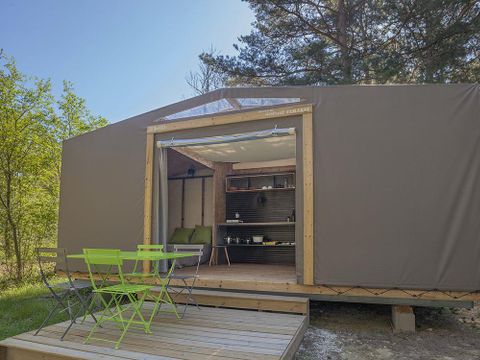 TENTE TOILE ET BOIS 4 personnes - Tente Maori - sans sanitaires - terrasse