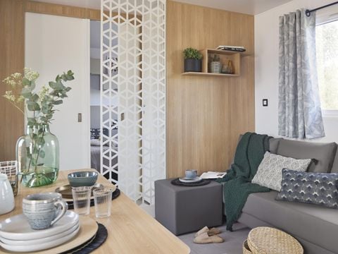 MOBILHOME 6 personnes - COUSERANS avec terrasse couverte