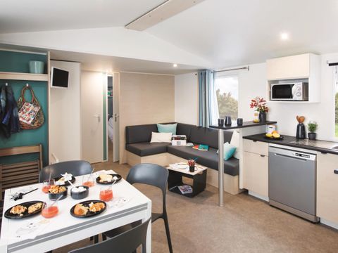 MOBILHOME 8 personnes - Cottage 4 chambres TV LV Terrasse semi-couverte