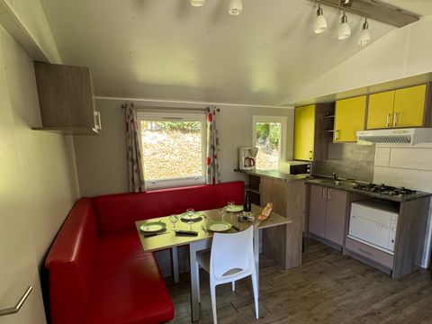 MOBILHOME 6 personnes - 3 chambres MARMOTTE TV LV Terrasse semi-couverte