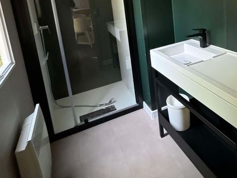 MOBILHOME 5 personnes - Mobil-home Vignemale 2 chambres TV LV Terrasse semi couverte