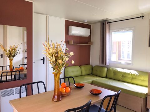 MOBILHOME 6 personnes - Top Espace premium 32m², 3 chambres, terrasse couverte 15m² + TV + Lave vaisselle + climatisation