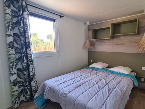 Mobilhome 4 personnes - XXL premium 35m² - 2 salles de bain - 2 chambres - Tv - Lave vaisselle - Clim - Wifi