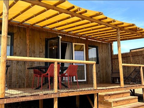 MOBILHOME 4 personnes - XXL premium 35m² 2sdb, 2 chambres,tv,lave vaisselle, climatisation