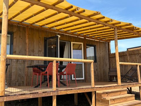 MOBILHOME 4 personnes - XXL premium 35m² 2sdb, 2 chambres,tv,lave vaisselle, climatisation