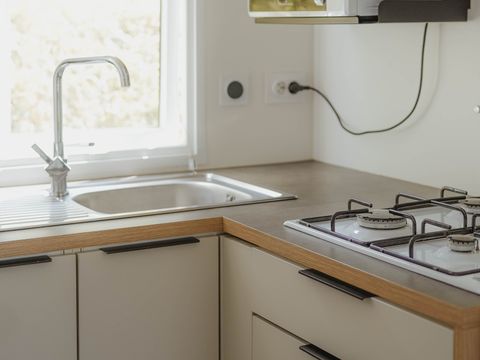 MOBILHOME 2 personnes - Welcome 2P - 1 chambre, avec terrasse couverte