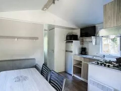 MOBILHOME 4 personnes - Mobil-Home Montagnon 3 Pièces 4 Personnes + TV