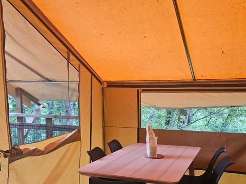 TENTE TOILE ET BOIS 5 personnes - COTTON LODGE NATURE 25m² / 2 chambres - terrasse couverte (sans sanitaires privatifs)