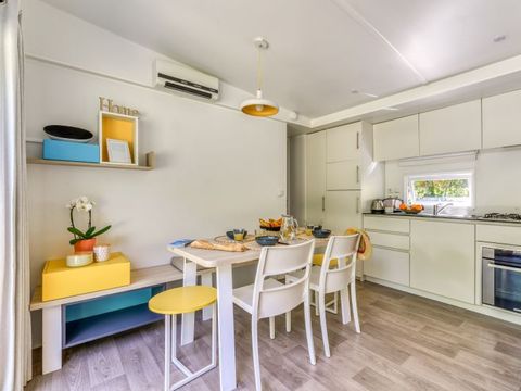 MOBILHOME 6 personnes - Luxe 3 chambres - terrasse