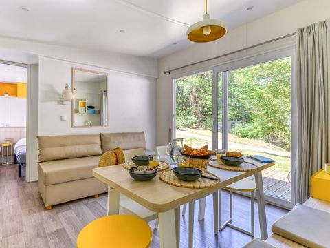 MOBILHOME 6 personnes - Luxe 3 chambres - terrasse