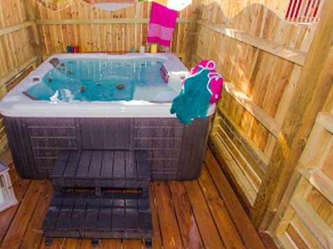 MOBILHOME 4 personnes - Hawaï - 32 m² - 2 chambres - Jacuzzi