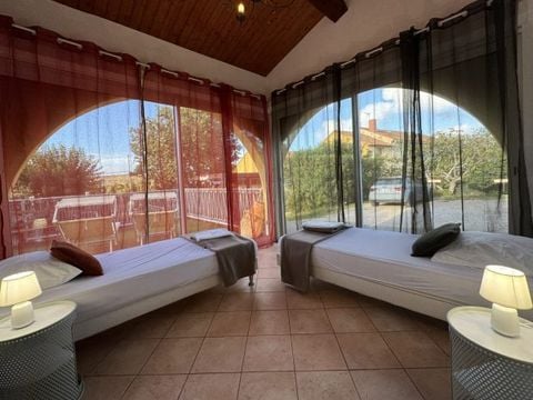 APPARTEMENT 4 personnes - Bleuet 58 m² - 3 pièces - 2 chambres - Climatisation et TV